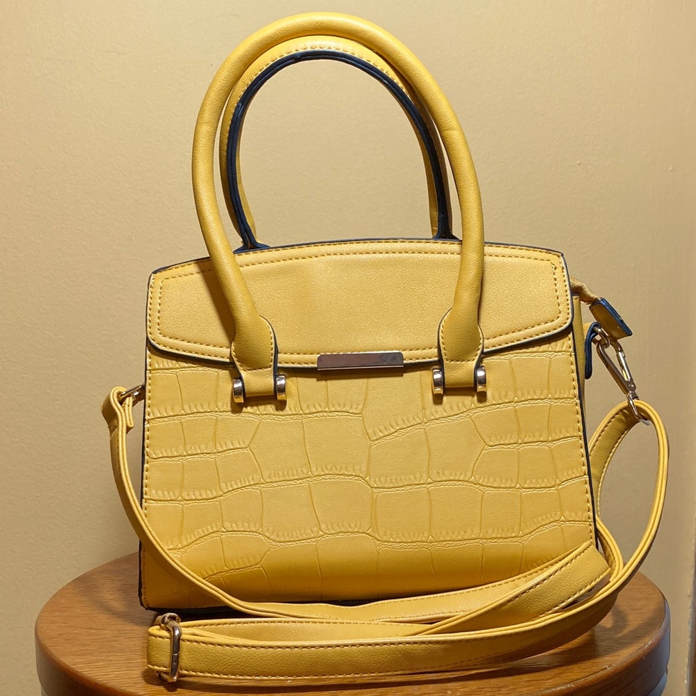 Mustard Yellow Faux Croc-Embossed Top Handle Handbag w/Detachable Shoulder Strap